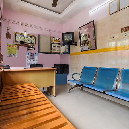 Hotel O K.S.Lodge Tribhuvanam Exterior photo